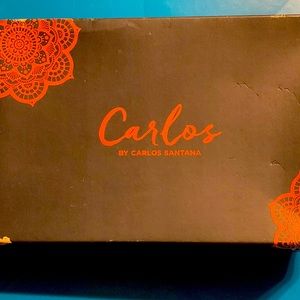 Carlos Santana Size US 7M Navy Suede Ankle Boots. Brand new in box